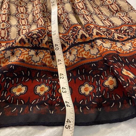 NWOT Signature by Robbie Bee Medallion Print Dress with Tiered Skirt Size 10 - Picture 8 of 9